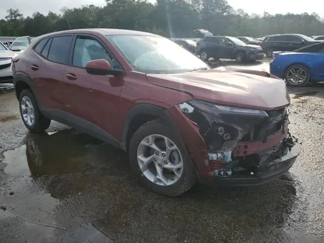 2025 CHEVROLET TRAX LS  