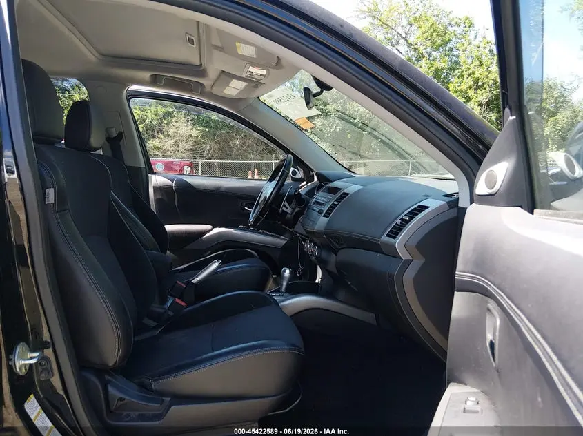 2011 MITSUBISHI OUTLANDER GT