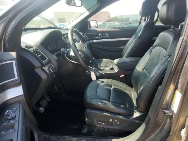 2017 FORD EXPLORER XLT  