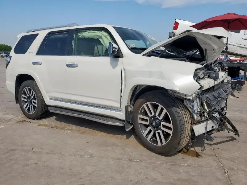 2020 TOYOTA 4RUNNER SR5/SR5 PREMIUM  