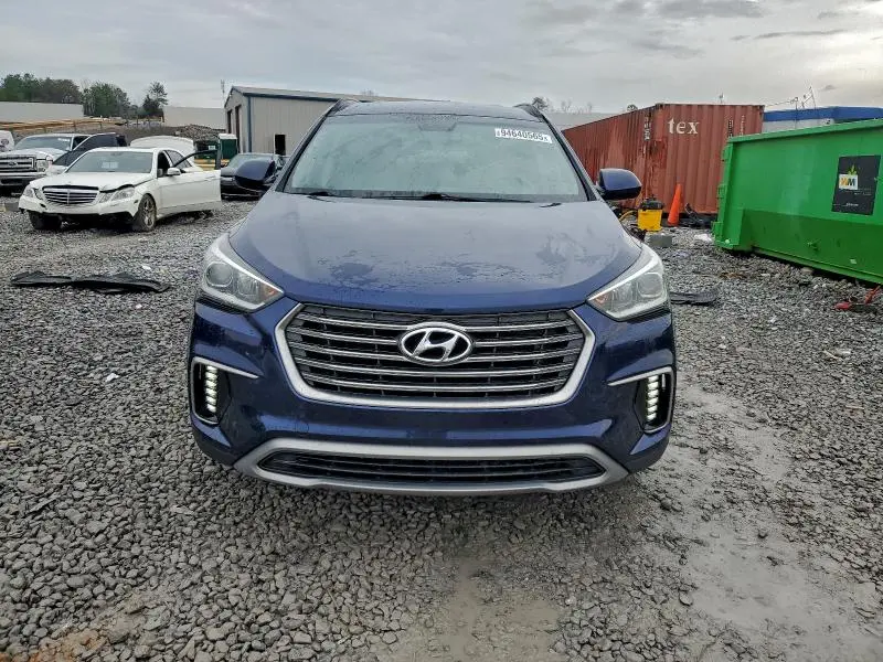 2017 HYUNDAI SANTA FE SE  