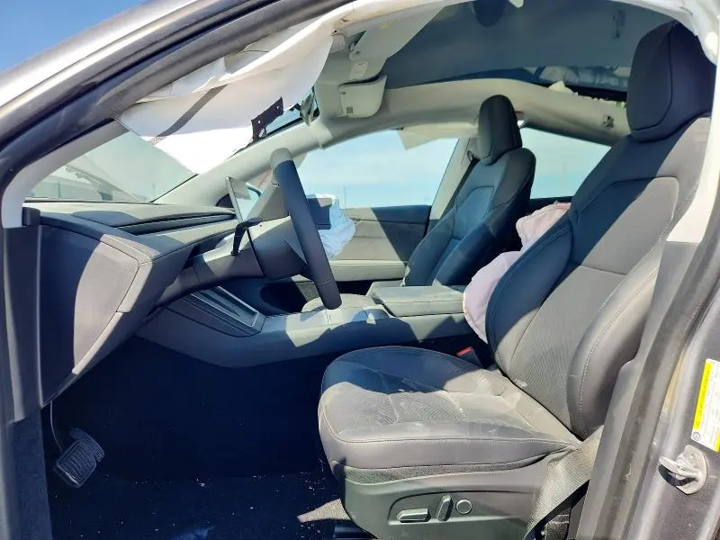 2026 TESLA MODEL Y   
