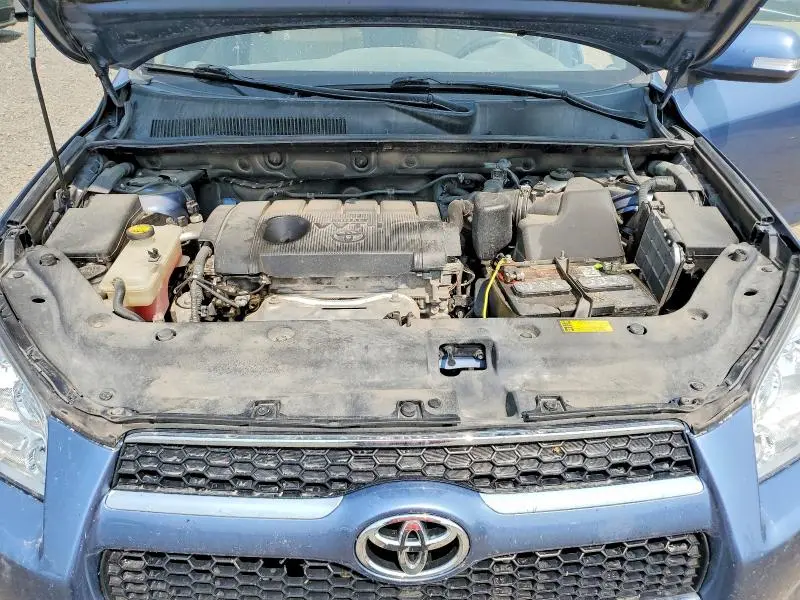 2011 TOYOTA RAV4 LIMITED  