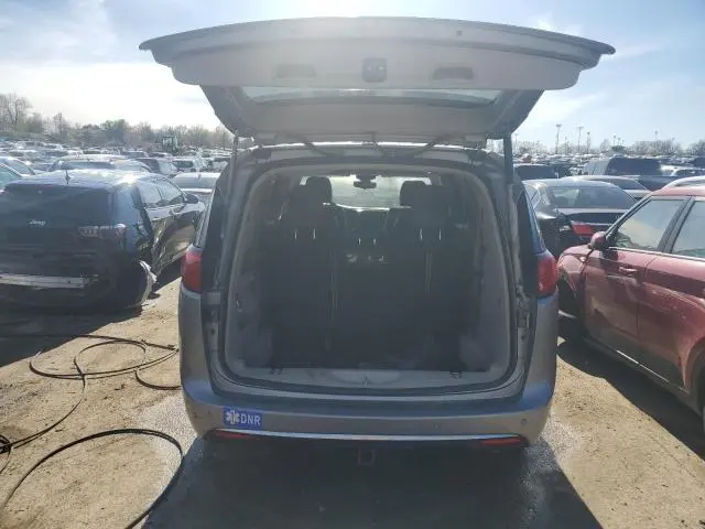 2017 CHRYSLER PACIFICA TOURING L  