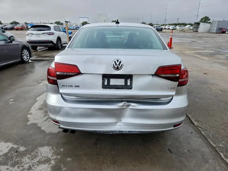 2016 VOLKSWAGEN JETTA SE  