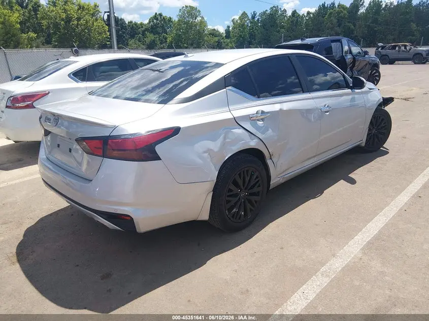 2025 NISSAN ALTIMA SV FWD