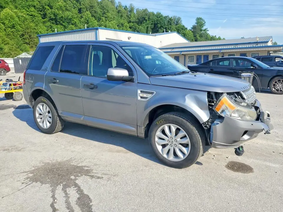 2012 LAND ROVER LR2 HSE  