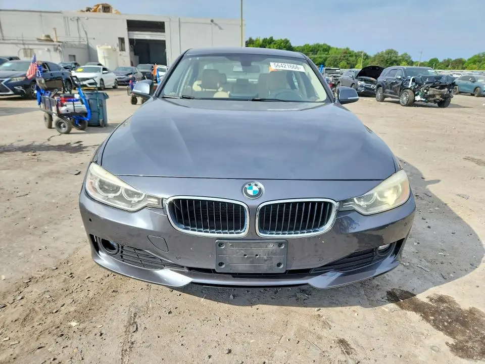 2013 BMW 320 I  