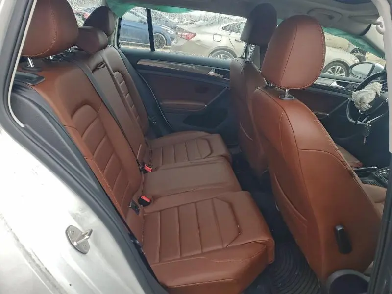 2018 VOLKSWAGEN GOLF ALLTRACK S  