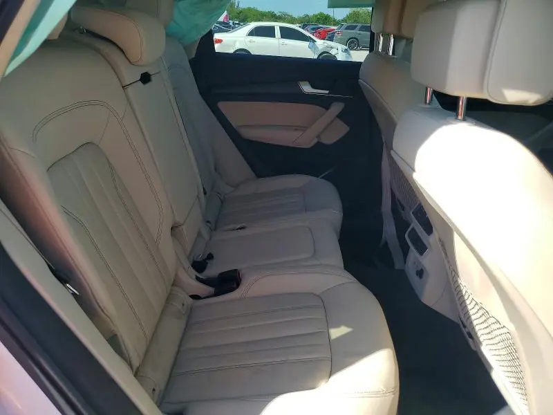 2021 AUDI Q5 PREMIUM  