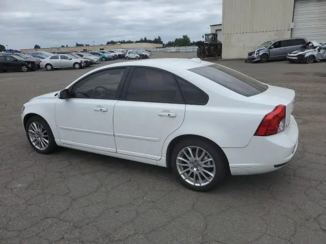 2010 VOLVO S40 2.4I  