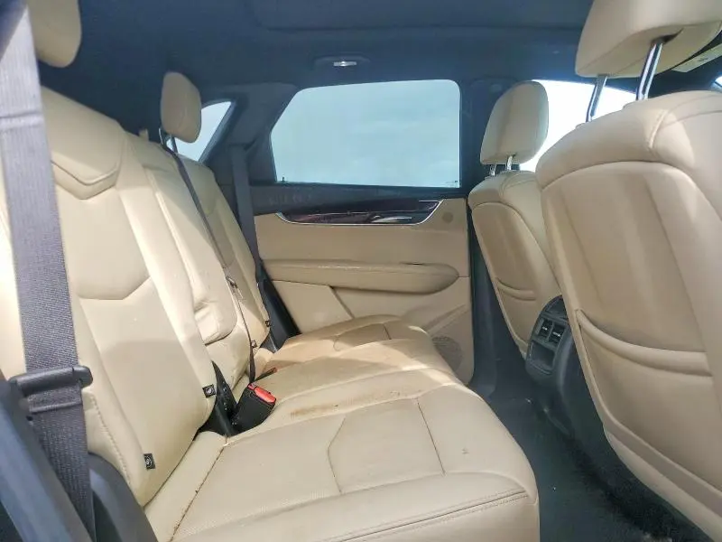 2018 CADILLAC XT5 LUXURY  