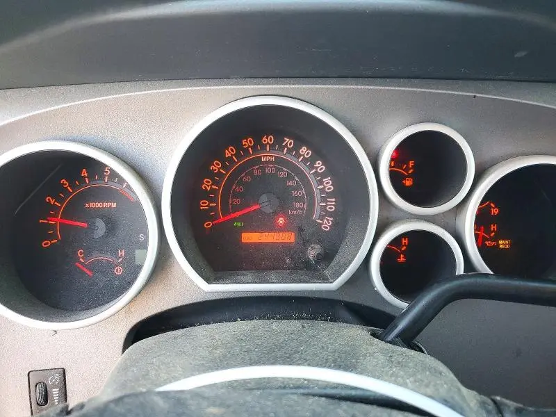 2010 TOYOTA TUNDRA DOUBLE CAB SR5  