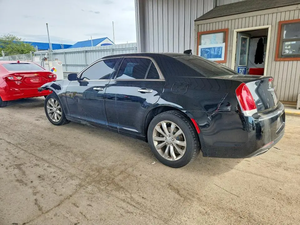 2018 CHRYSLER 300 LIMITED  