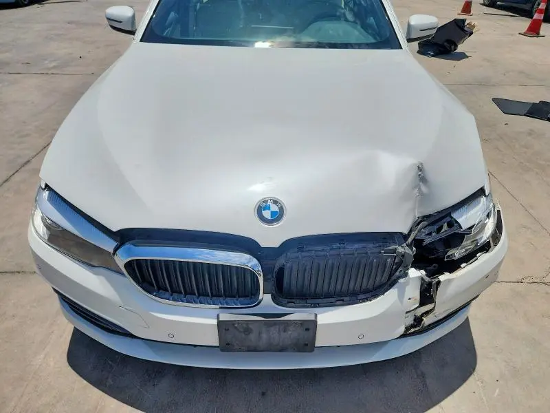 2019 BMW 530 I  