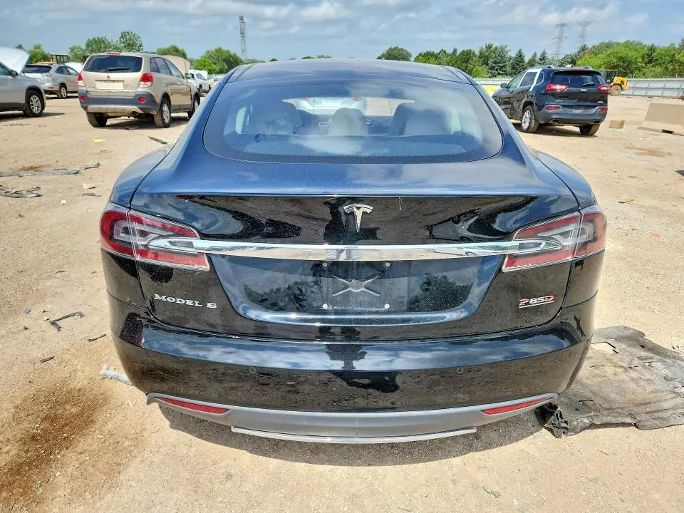 2014 TESLA MODEL S   