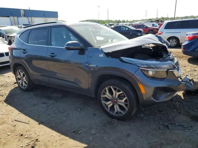 2021 KIA SELTOS S  