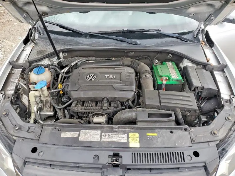 2014 VOLKSWAGEN PASSAT SE  