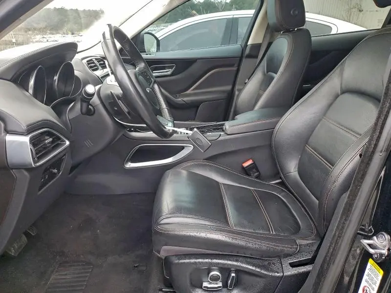 2020 JAGUAR F-PACE PRESTIGE  