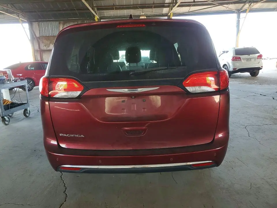 2017 CHRYSLER PACIFICA TOURING L  