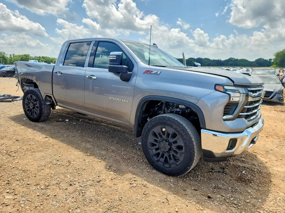 2025 CHEVROLET SILVERADO K2500 HEAVY DUTY LTZ  