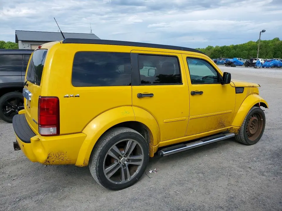 2011 DODGE NITRO SHOCK  