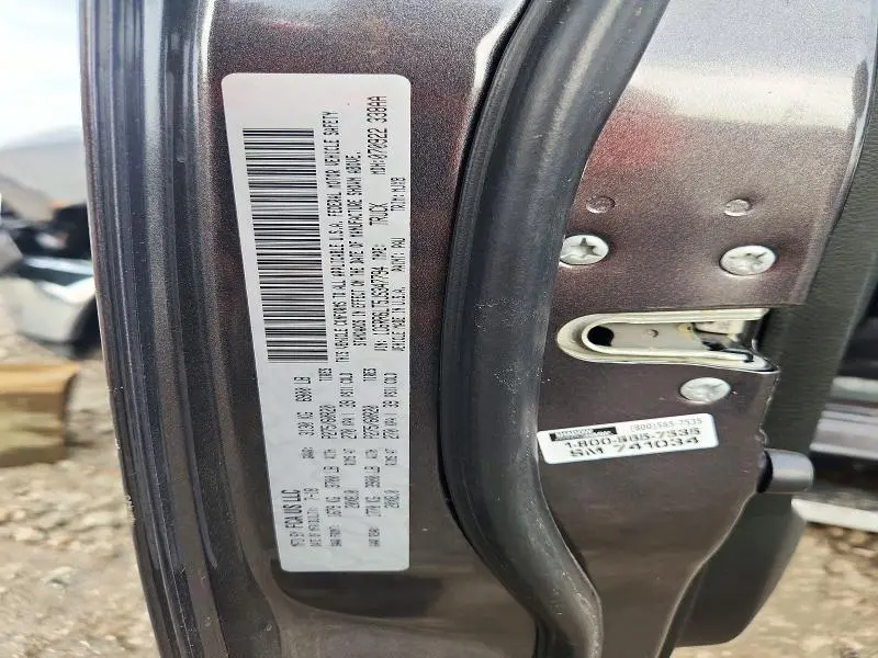 2018 RAM 1500 SLT  