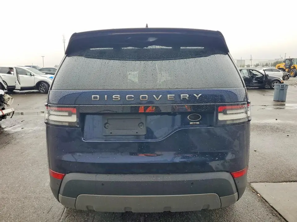 2017 LAND ROVER DISCOVERY SE  