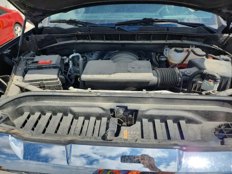 2023 GMC SIERRA K1500 SLT  