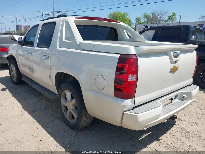 2012 CHEVROLET AVALANCHE 1500 LTZ