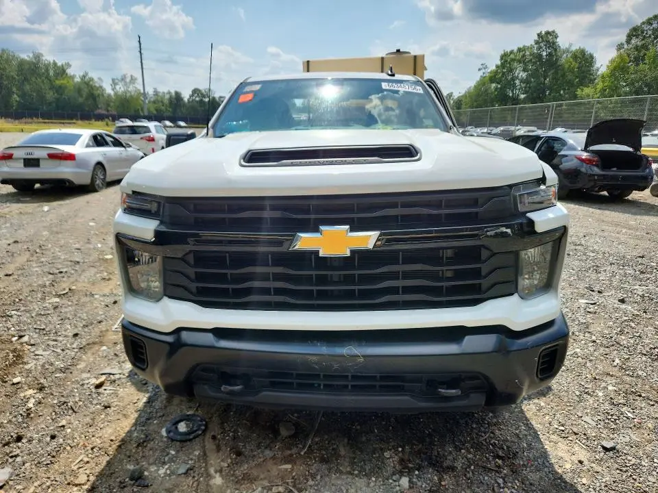 2025 CHEVROLET SILVERADO C2500 HEAVY DUTY  