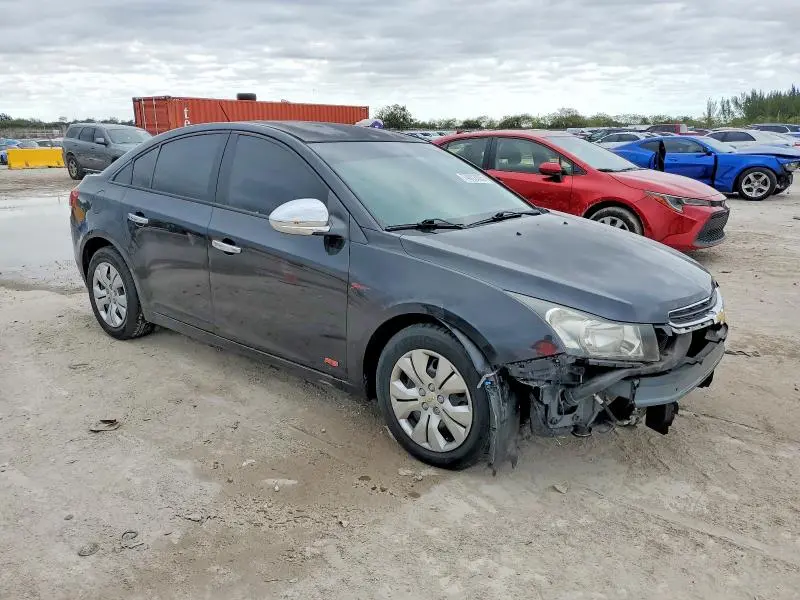2015 CHEVROLET CRUZE LS  
