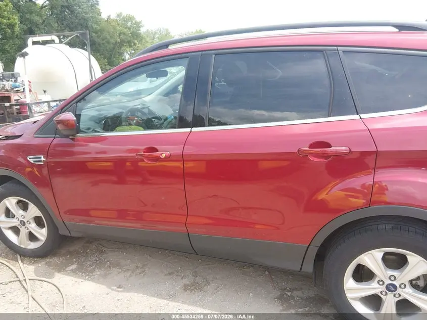 2016 FORD ESCAPE SE