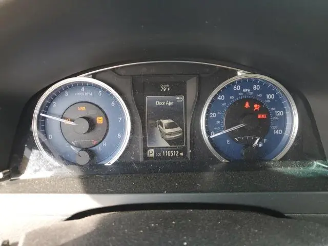 2016 TOYOTA CAMRY LE  