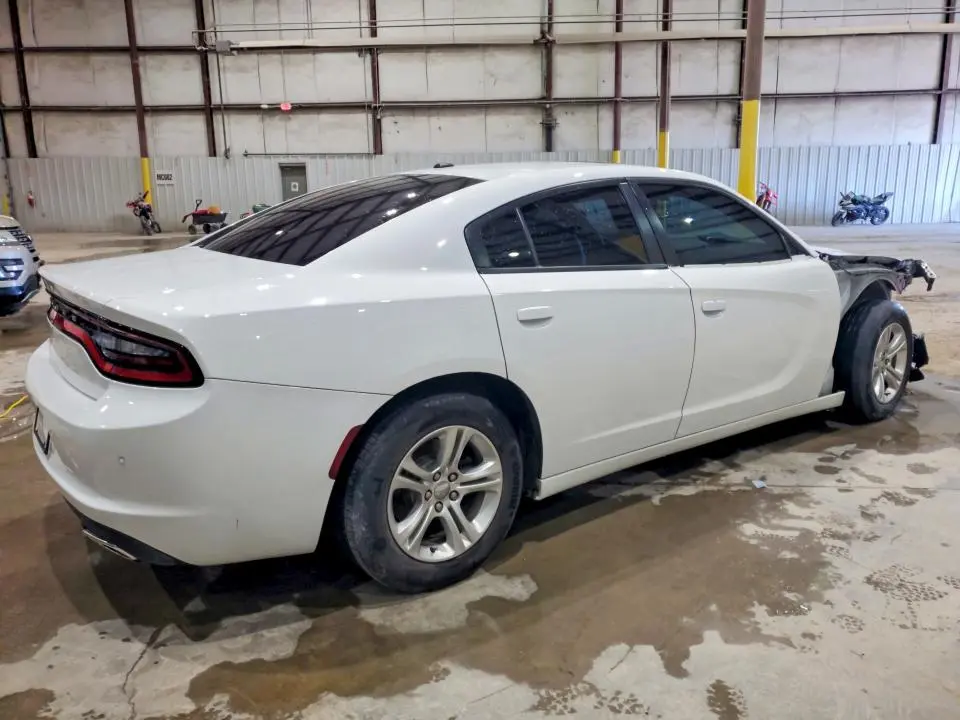 2021 DODGE CHARGER SXT  