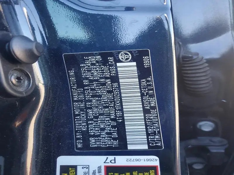 2013 TOYOTA CAMRY SE  