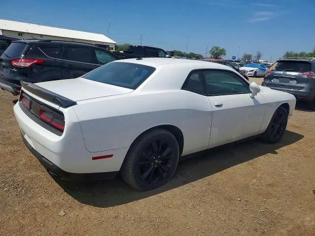2020 DODGE CHALLENGER SXT  
