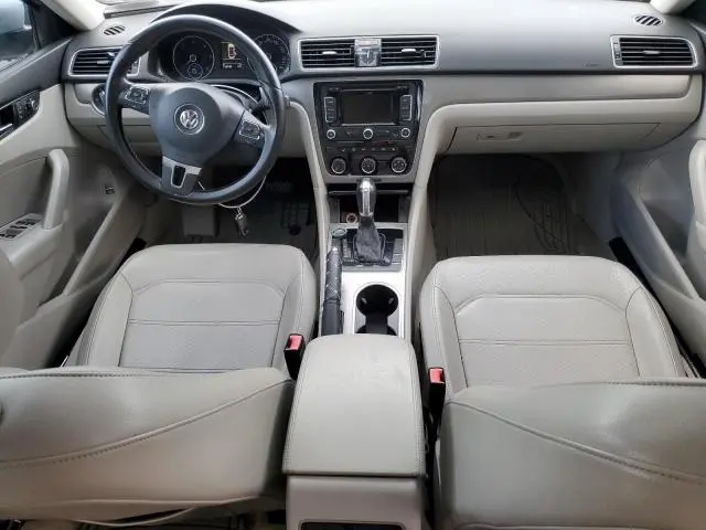 2014 VOLKSWAGEN PASSAT SE  