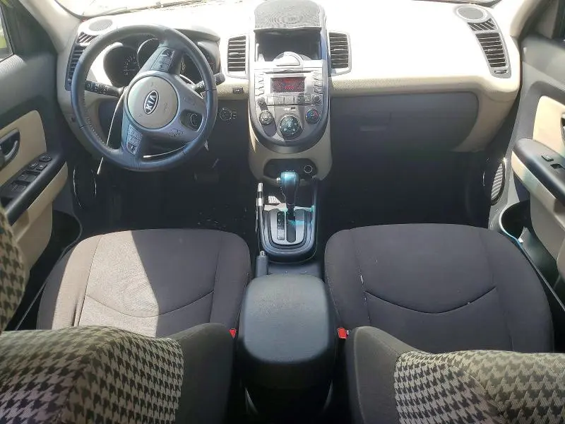 2010 KIA SOUL +  