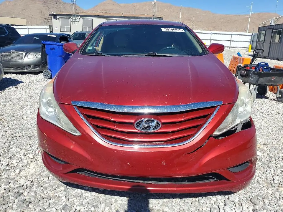 2012 HYUNDAI SONATA GLS  