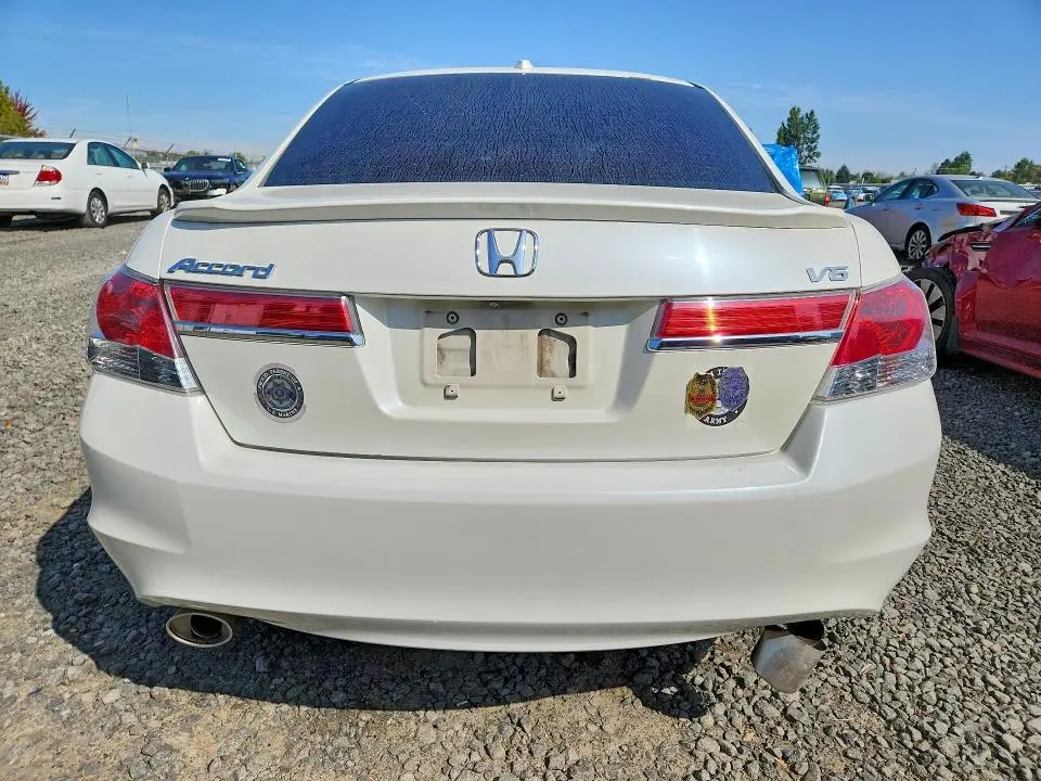 2011 HONDA ACCORD EXL  