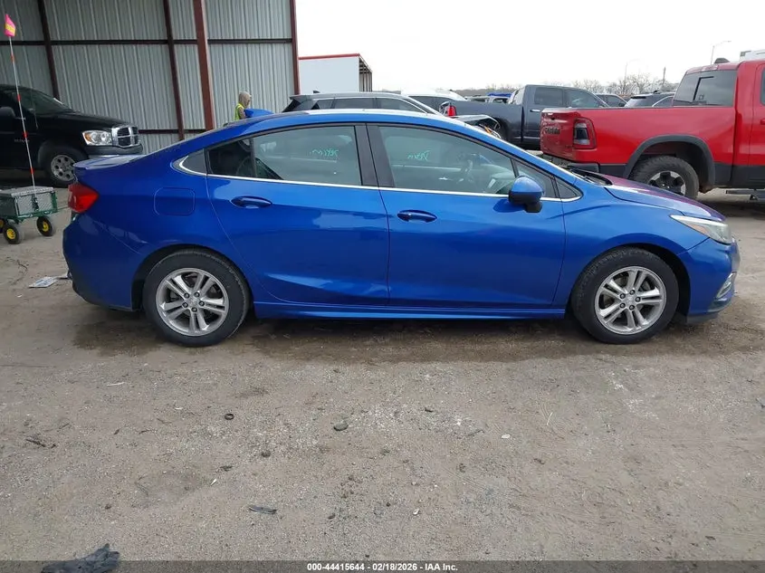 2017 CHEVROLET CRUZE LT AUTO