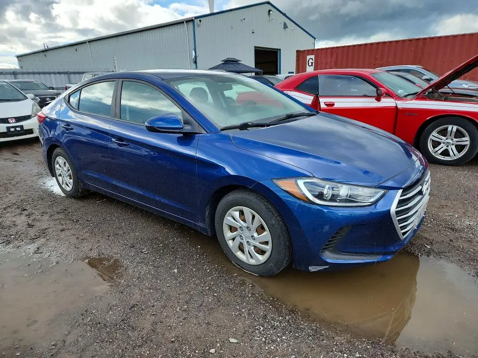 2017 HYUNDAI ELANTRA SE  