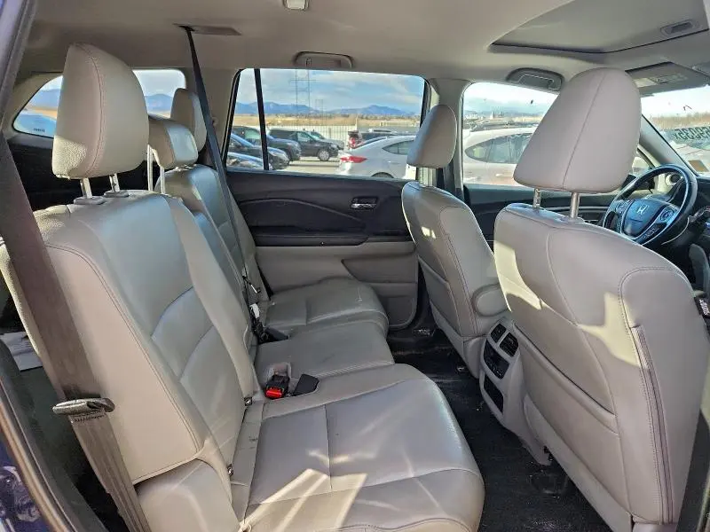 2016 HONDA PILOT EXL  