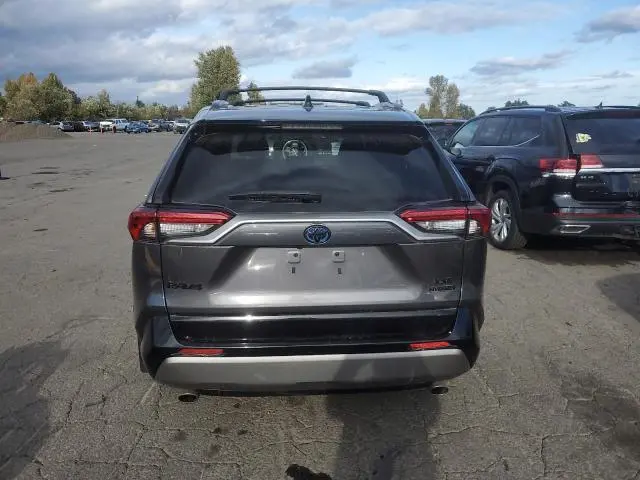 2022 TOYOTA RAV4 XSE