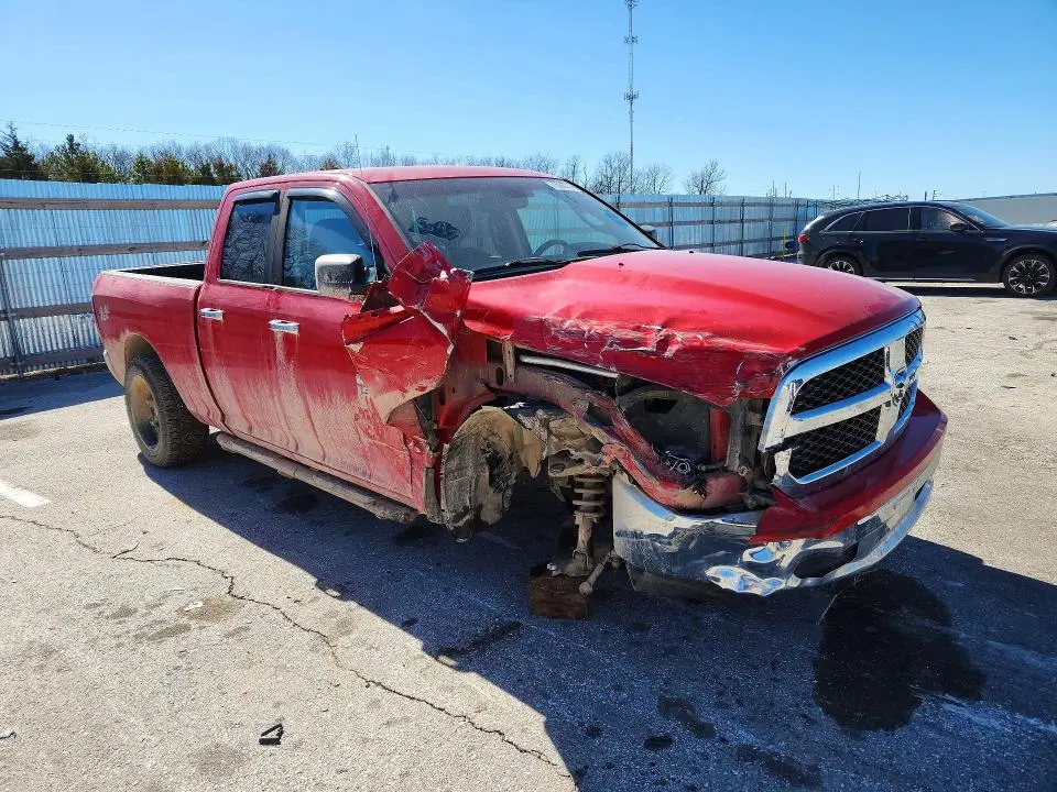 2013 RAM 1500 SLT  