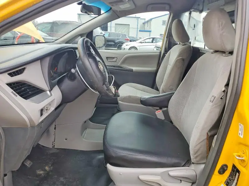 2016 TOYOTA SIENNA L 7-PASSENGER  