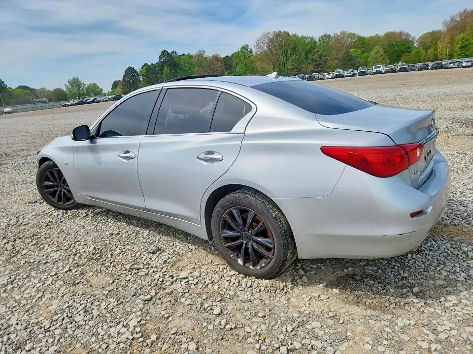 2015 INFINITI Q50 BASE  
