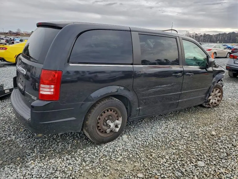 2010 CHRYSLER TOWN & COUNTRY LX  