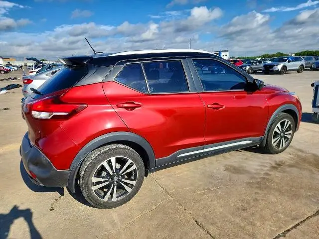 2019 NISSAN KICKS SR  